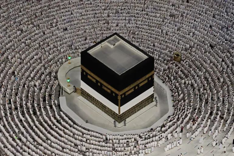 Pilgrims in prayer